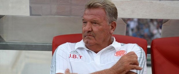 Toshack: Terim hileci, psikolojik oyunları iyi biliyor