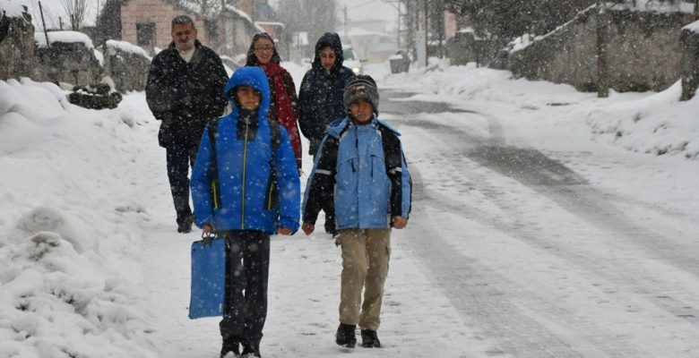 Ardahan ve Kars’ta nisan karı